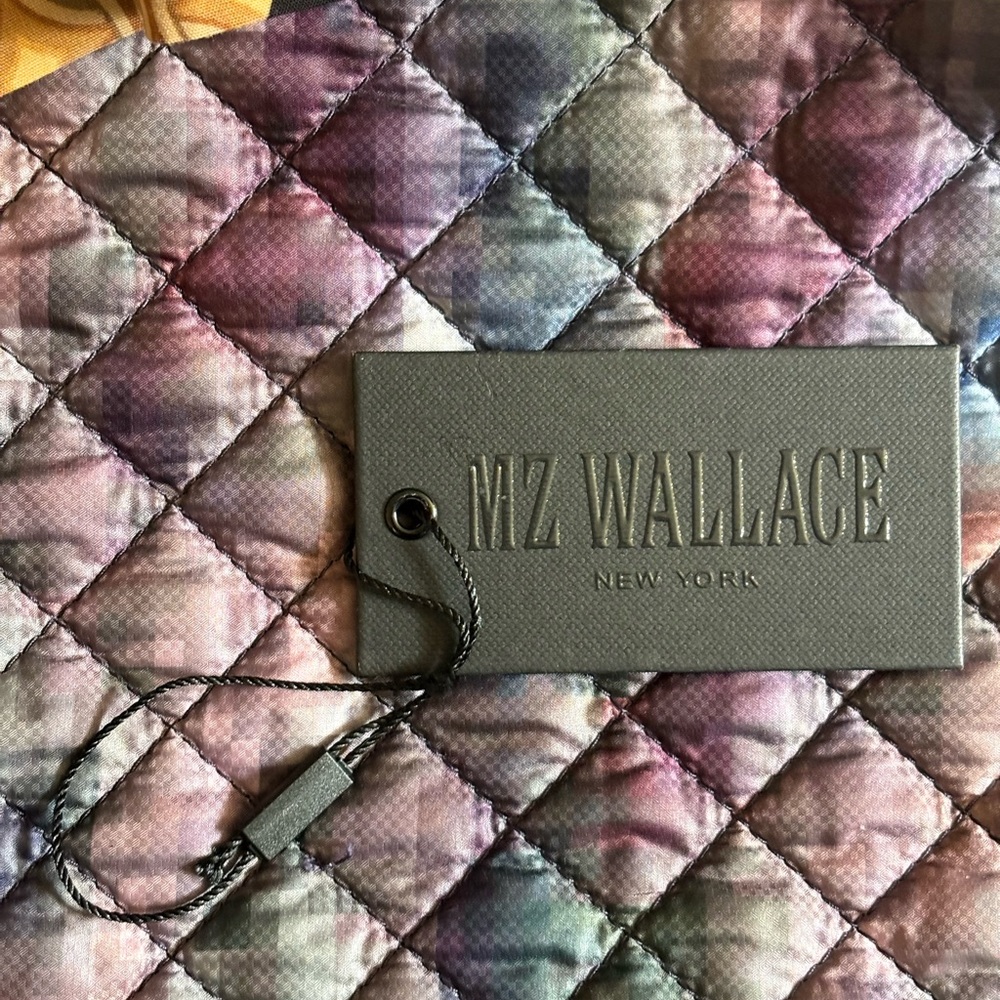 Mz Wallace Medium Metro Tote in Rare Pixel Print - Picture 9 of 10